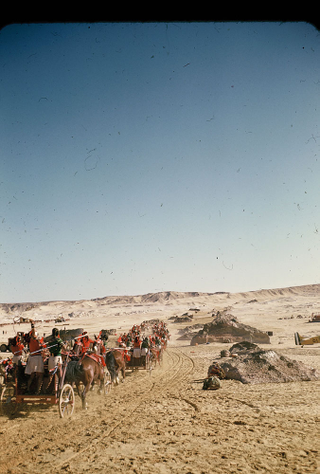 Illustration for article titled Amazing, never-seen images from the making of The Ten Commandments